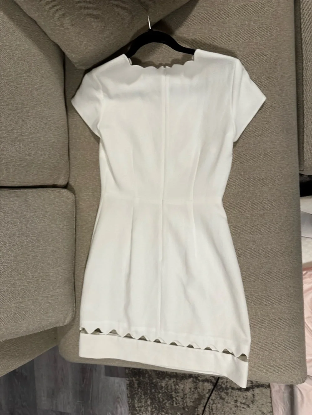 Club Monaco Ivory Scallop-Trim Short Dress - Picture 3 of 5